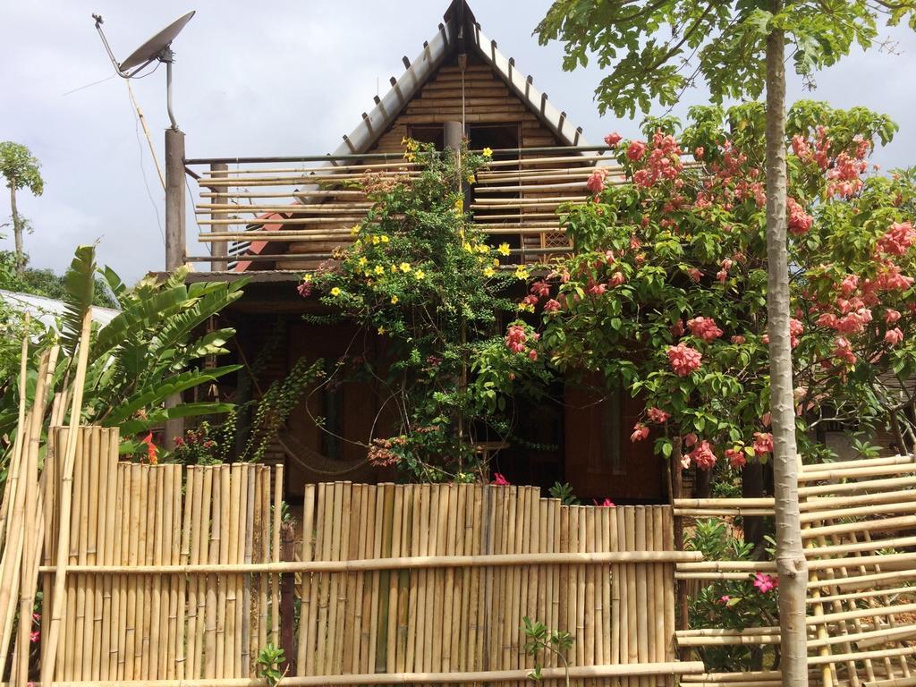 פורטו פרינססה The Village House מראה חיצוני תמונה
